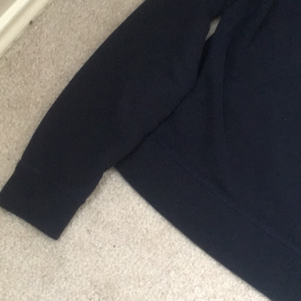 Abercrombie and Fitch navy sweatshirt - Picture 6 of 6